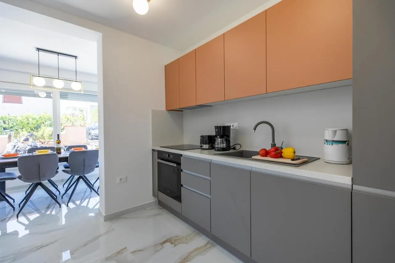 Apartment Apartman Suzi Pula