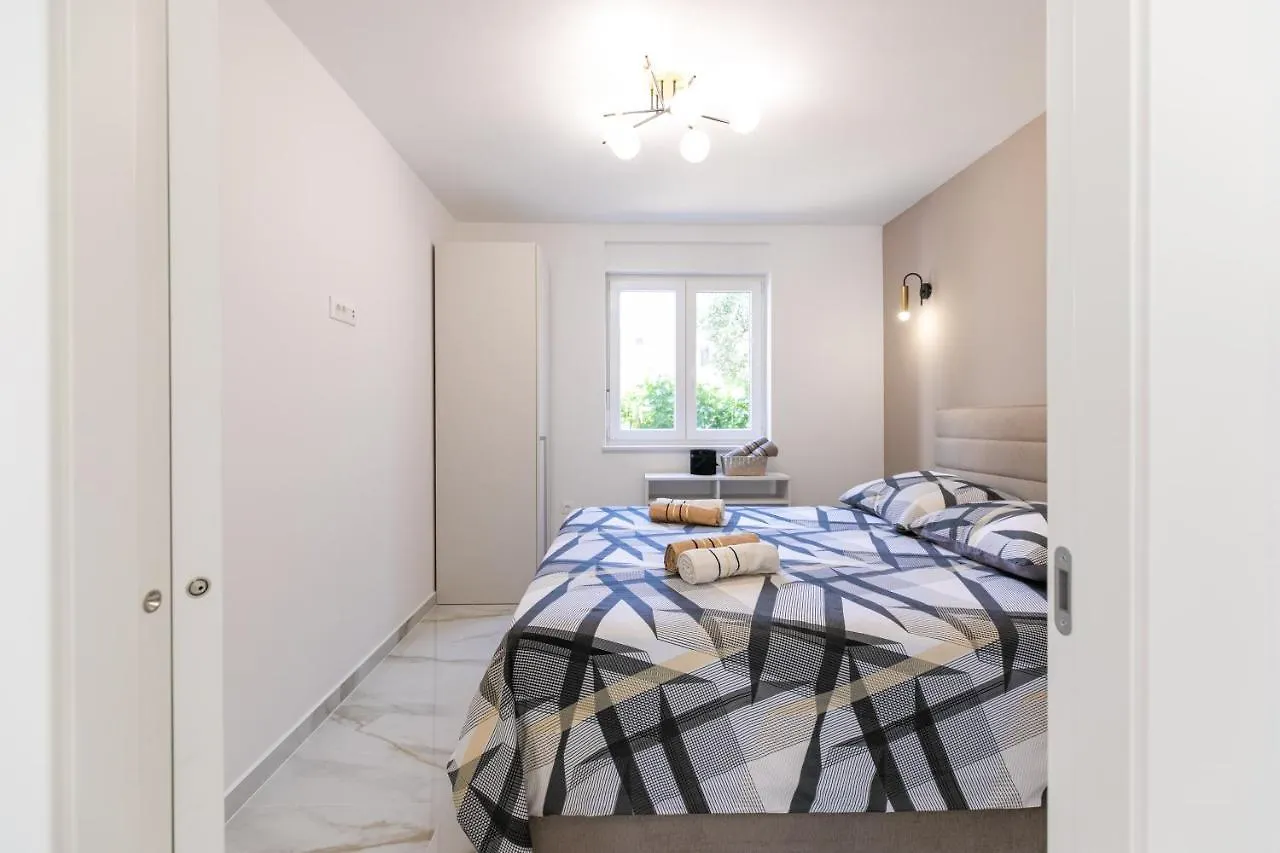 Apartman Suzi Pula