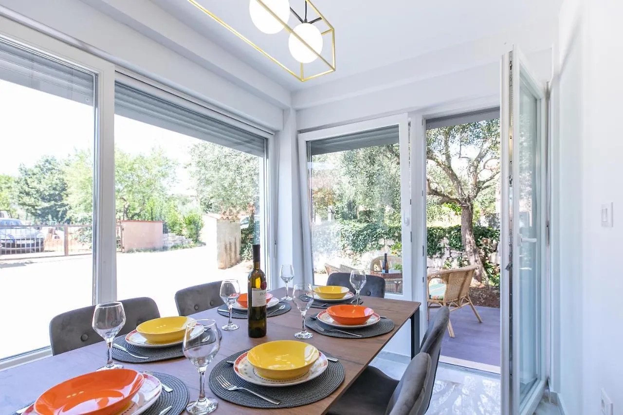 Apartman Suzi Pula